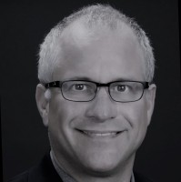 Mark Handfelt