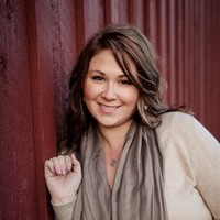 Emily Pohl Email & Phone Number
