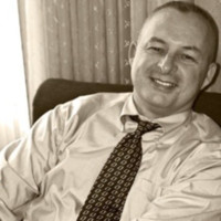 Daniel Ross Email & Phone Number