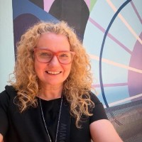 Karina Lamb Email