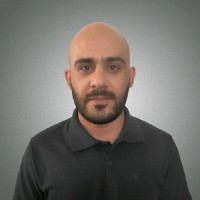 Commit --m-li Employee Amin Ravaei's profile photo