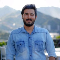 Andrés Rodríguez Email