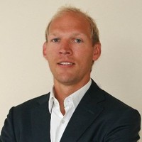 E-mail e número de telefone de Jon Hartman