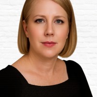 Karen White Email & Phone Number