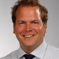 Philipp Bösing Email