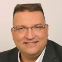 Tom Geißer Email