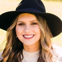 Lauren Charnas Email
