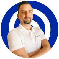 Humberto Alviárez Email
