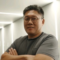 Gustavo Okida Email & Phone Number