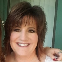 Shellie Edwards Email & Phone Number