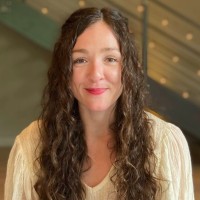 Kira Breslauer Email & Phone Number