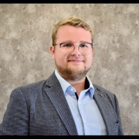 Daniel Segger Email