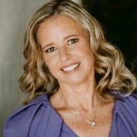 amhoward.com Employee Ann Howard's profile photo