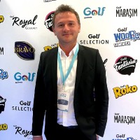 Neşat Solak Email