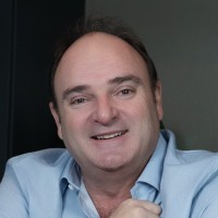 Iran Manfredini Email