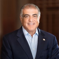 E-mail e número de telefone de Ralph Destefano