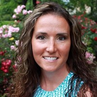 Hawthorn Bank Employee Amber Vonderbruegge's profile photo