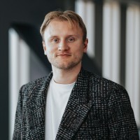 Isak Leander Email