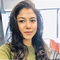 Email e telefono di Renu Rana