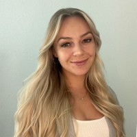 Campden Wealth Employee Valentina Raj's profile photo