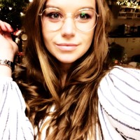Julia Debecka Email