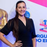 Elite Rede de Ensino Employee Hellen Teixeira's profile photo