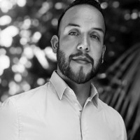 Alejandro Gonzalez Email