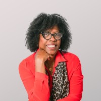 CooperCont Employee Elaine Borges's profile photo