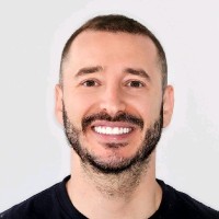 Leandro Dziencielsky Email