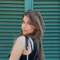 Darya Motiei Email