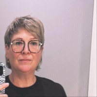Karolien Peeters Email
