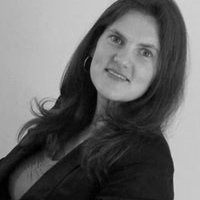 Ilona van der Veen Email