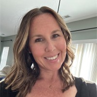 Kelly Gunn Email
