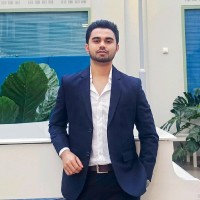 SUPERSIGHT Employee Rana R.'s profile photo