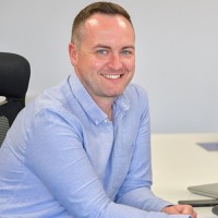 Patrick de la Hunty Email