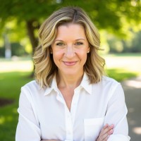 Palisades Episcopal School Employee Jeannine Hogue's profile photo