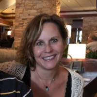 Cross Pollination Innovation Employee Lori Vincent's profile photo