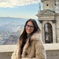 Deutsche Bank Employee Andreea Badea's profile photo
