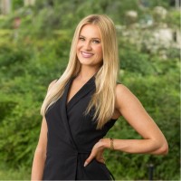 Lauren Ayers Email & Phone Number