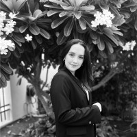 Evelyn Monreal Email & Phone Number