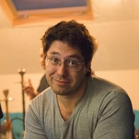 Renat Nezametdinov Email