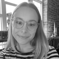 a&bé bridal shop Employee Becca Long's profile photo