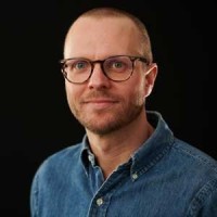 Robert Svensson Email