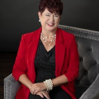 Beth Ramsay Email & Phone Number