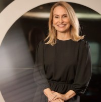 Solar Coca-Cola Employee Joyce de Castro Lemos Paula's profile photo