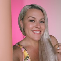 Mindy Davis Email & Phone Number