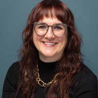 Alicia Frank Email & Phone Number