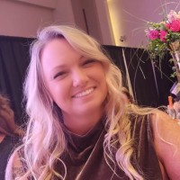 Caitlin Leon Email
