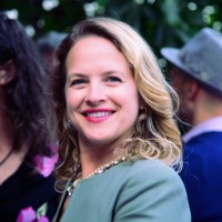 Elizabeth Warner Email & Phone Number