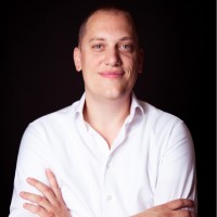 Ivan van Sichem Email